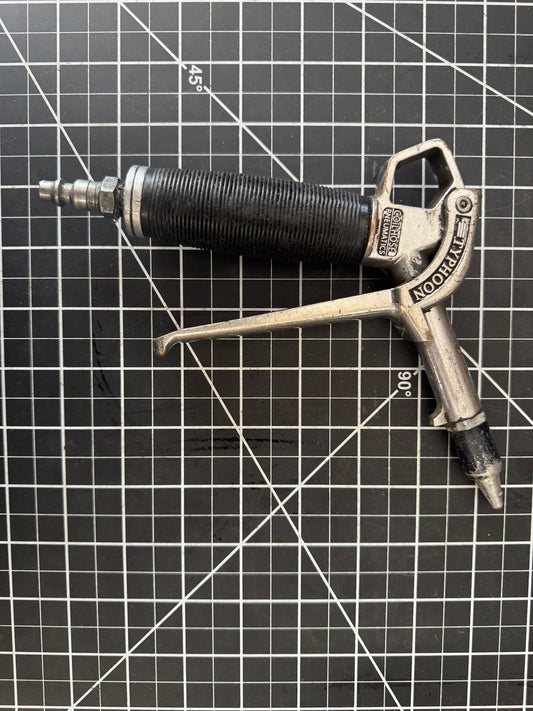 Acme / Coilhose Typhoon TYP-2500CS Blow Gun – OSHA Compliant | Used