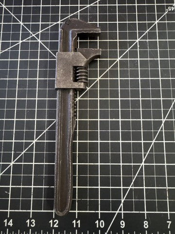 Vintage 9” Auto Monkey Pipe Wrench – Marked “9 Auto”