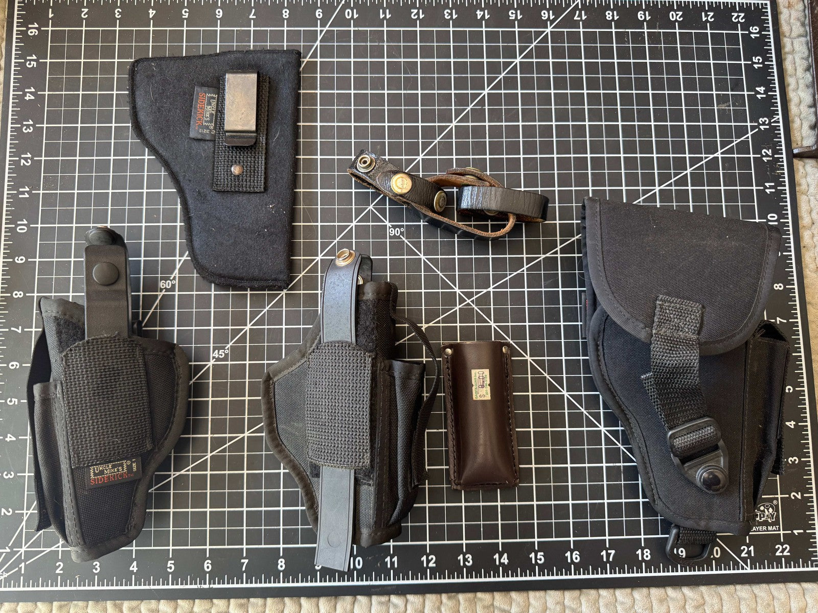 Lot of 4 Holsters + Accessories – Uncle Mike’s & Military Tech