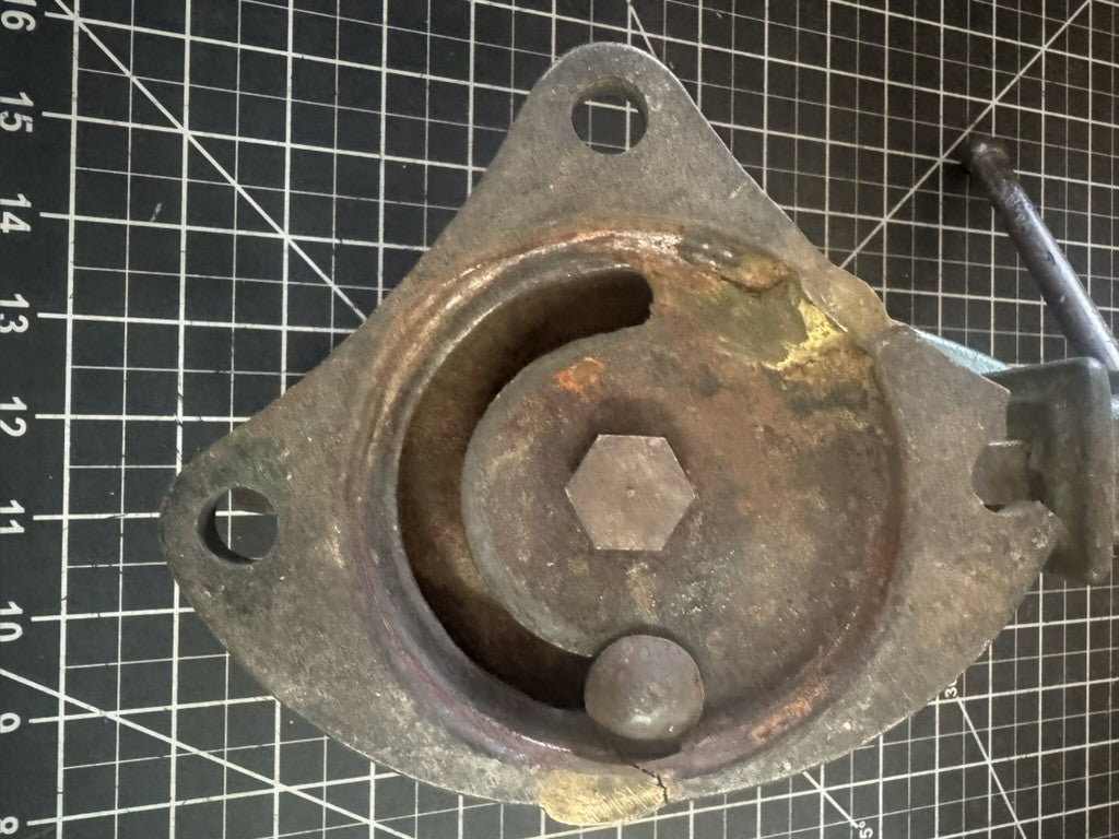 Vintage Green Swivel Base Bench Vise – 3-1/2” Jaws – Marked “GREEN”