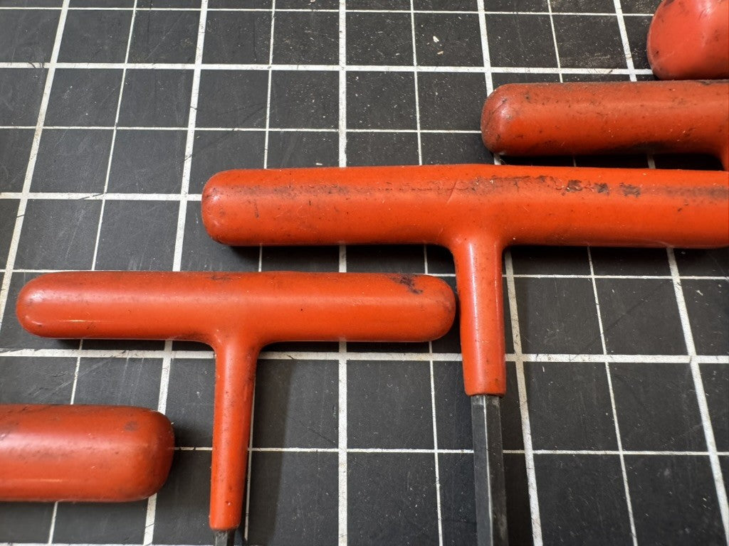Vintage Hunter & Proto T-Handle Ball End Hex Key Set – Red Handles