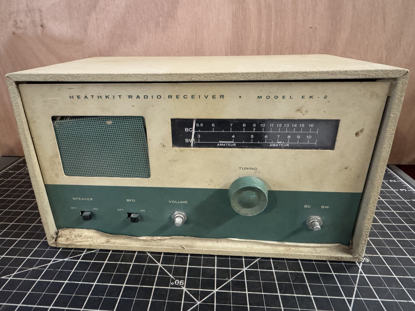 RARE Heathkit EK-2 Broadcast & Shortwave Radio Receiver – Vintage Tube Kit