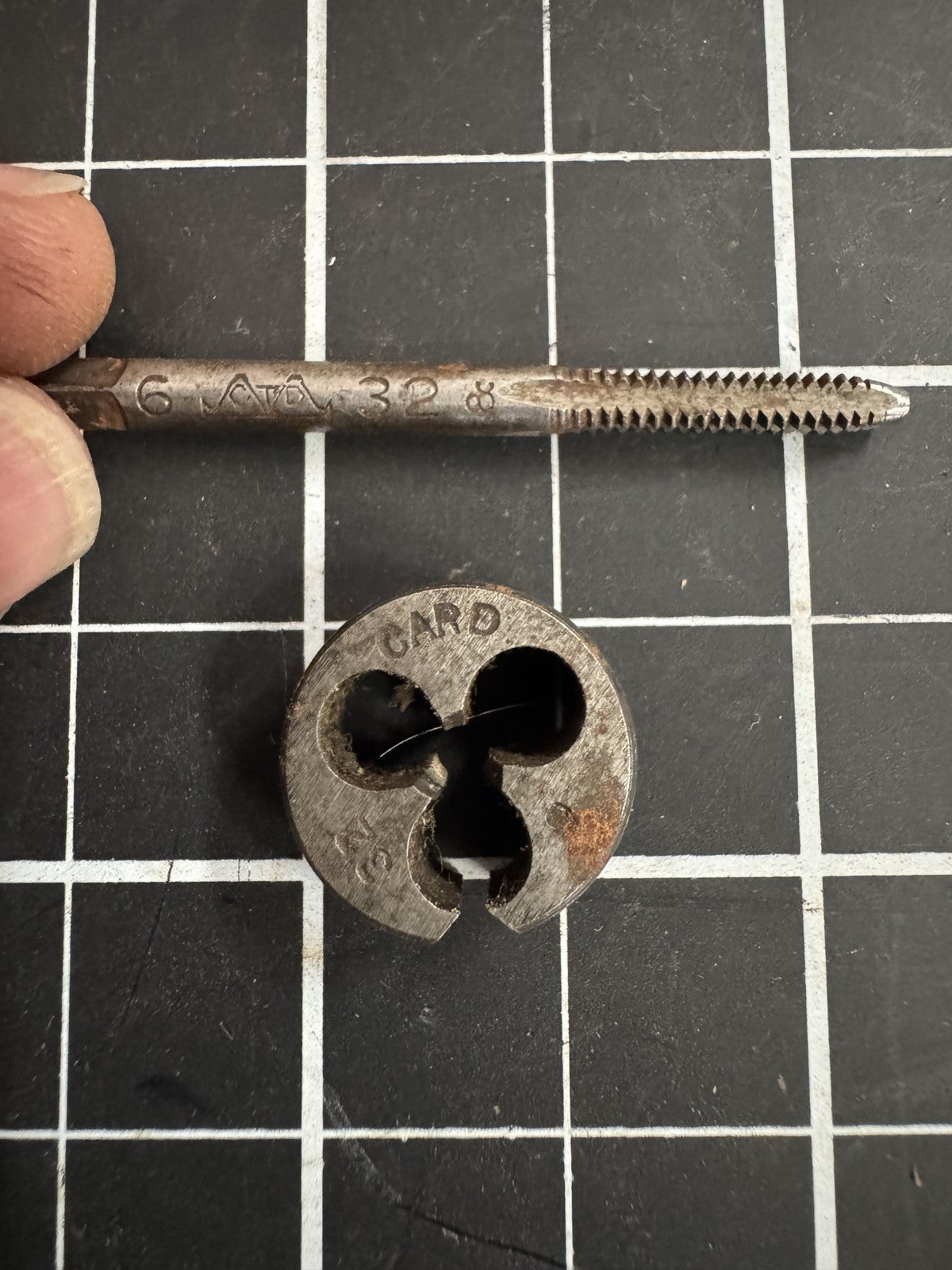 Lot of 37 Tap & Die Pieces – Greenfield, R&N, Pratt & Whitney, Morse