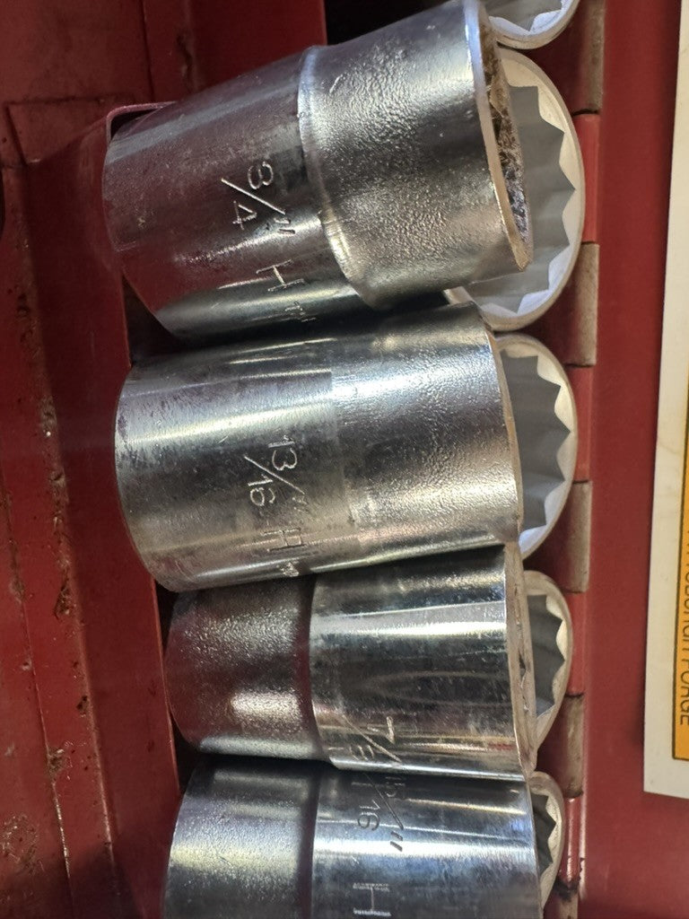 Vintage 1987 Pittsburgh Forge 21-Pc 3/4” Drive Socket Set – Model 674 – Red Tin