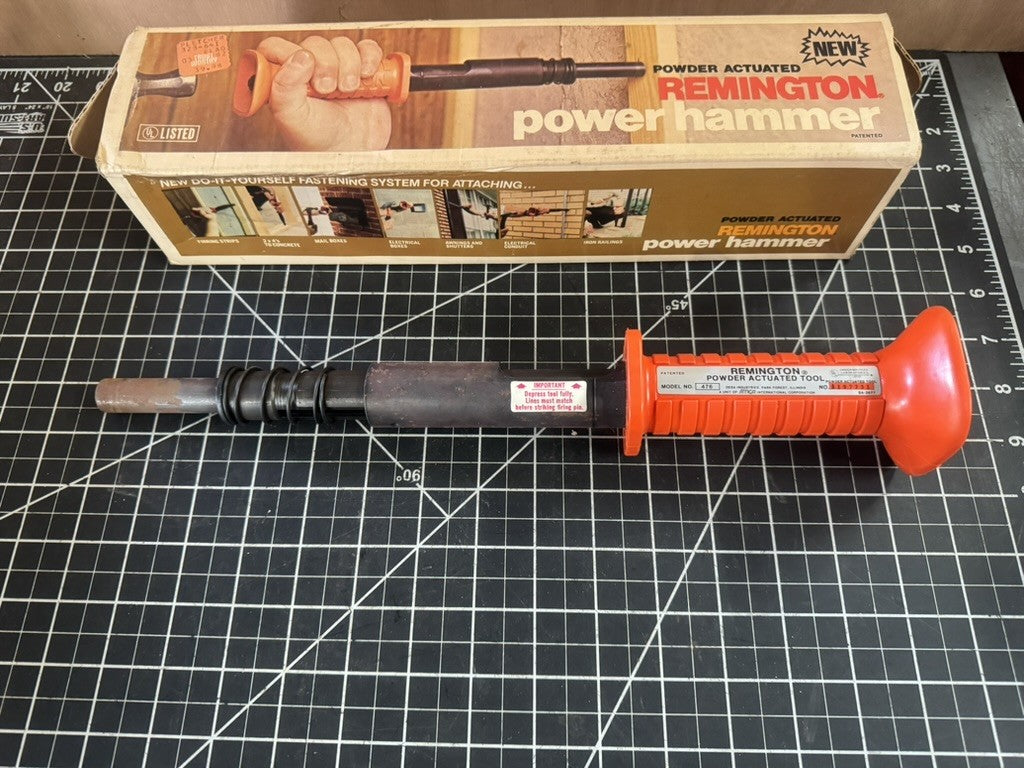 Remington 476 Power Hammer Powder Actuated Concrete Nail Gun – Original Box