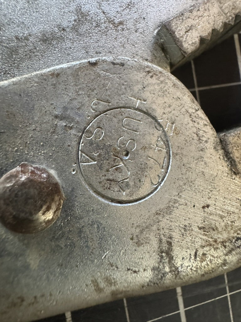 Lot of 2 Vintage Vise Grip Pliers – Husky No. 5472 (9”) & Unmarked (7”)