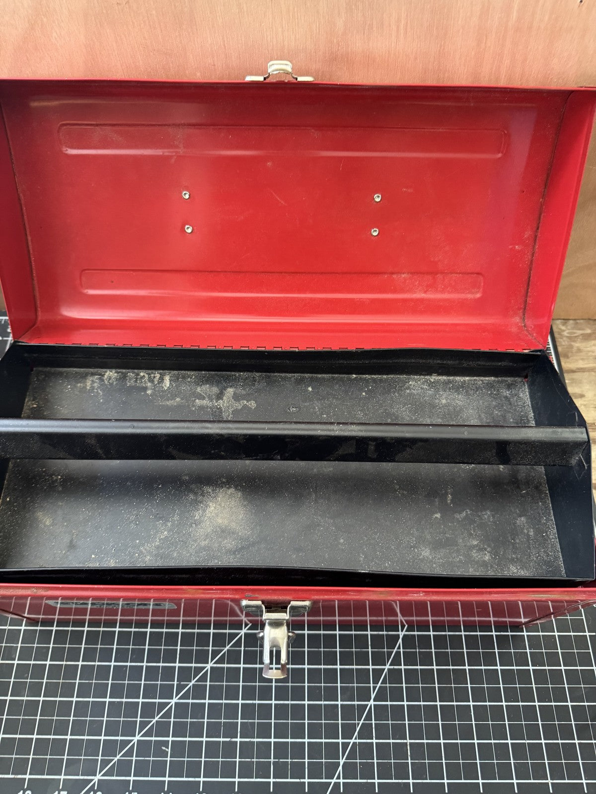 Stack-On R-316 Flat Top Tool Box – 16” w/ Removable Tray, USA