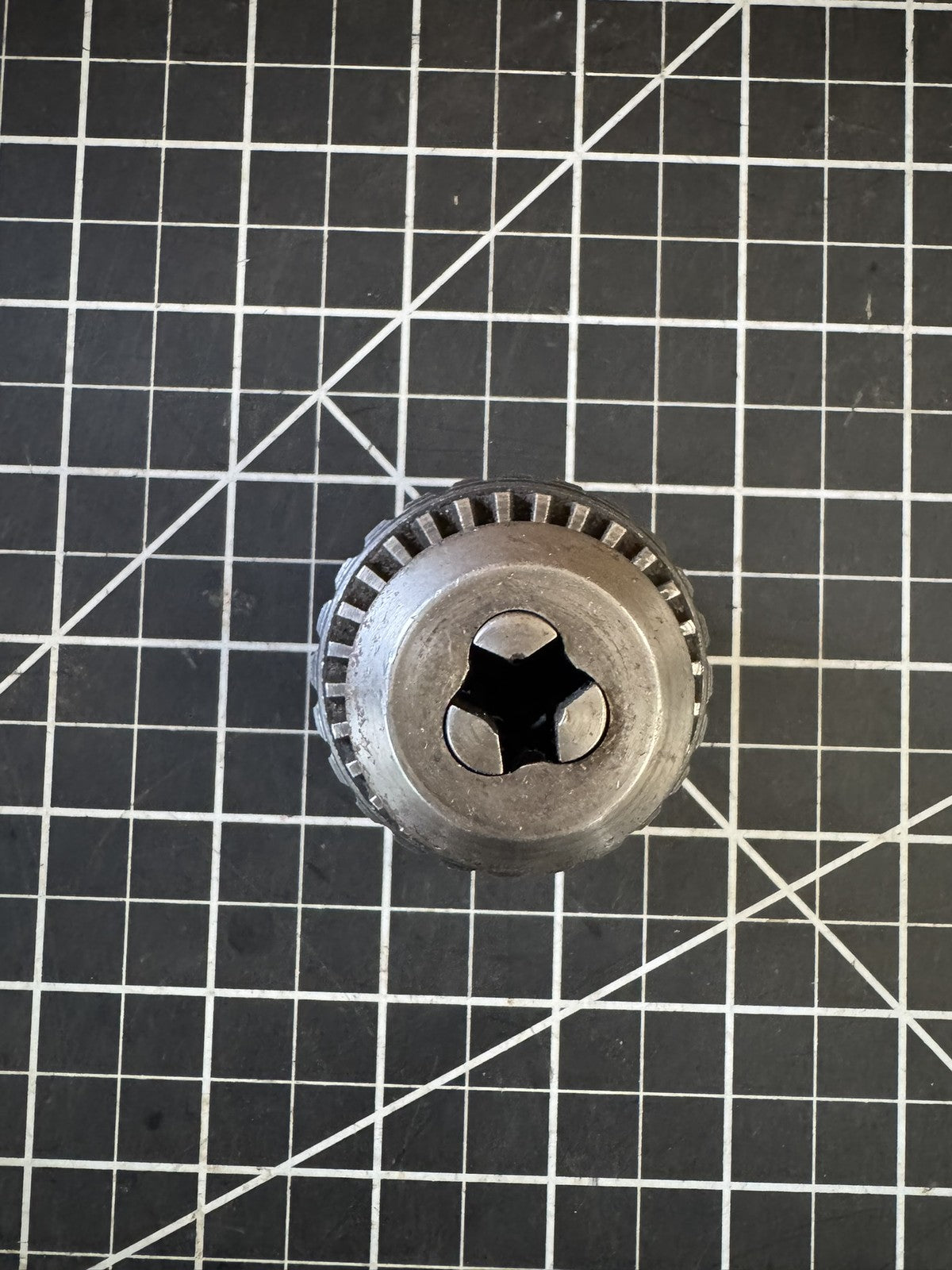 Vintage Almond Co. Model 40-7 Drill Chuck – USA