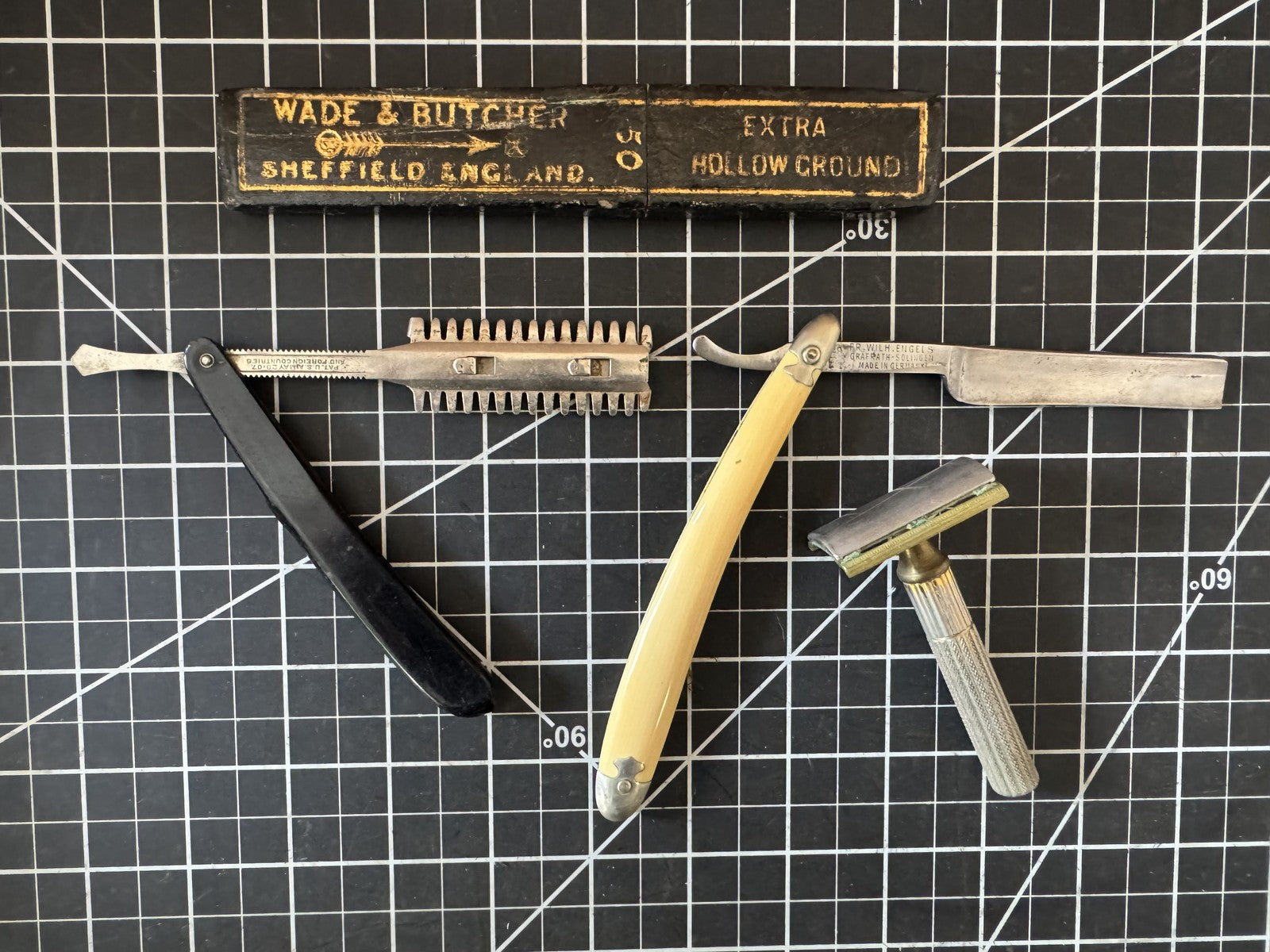 Lot of Vintage Straight Razors – Uplex, Engels No. 45, Wade & Butcher Box