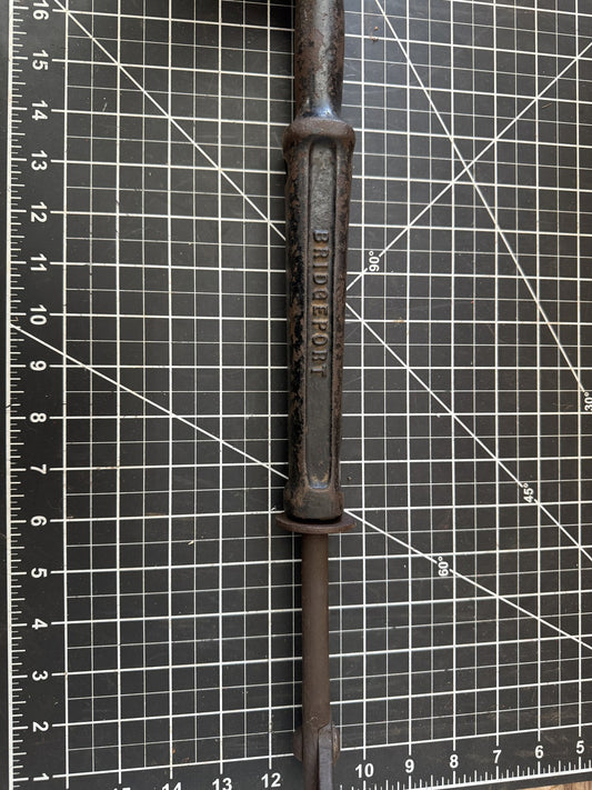 Bridgeport No. 64 Rex Nail Puller – Vintage Cast Iron Nail Pulling Tool