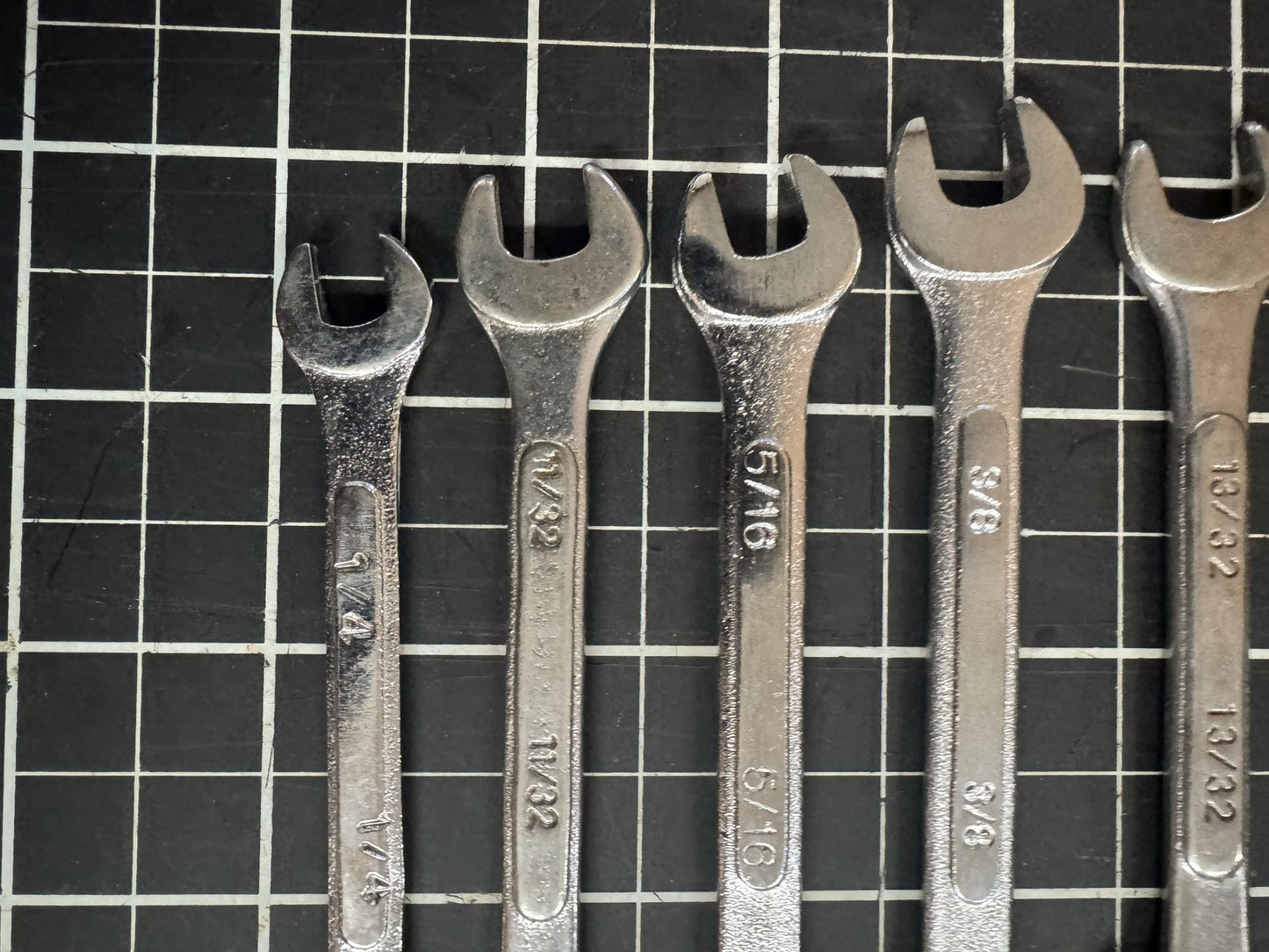 12pc Lot of Combination Wrenches – Mixed Brands – India – SAE Sizes 1/4” to 7/8”