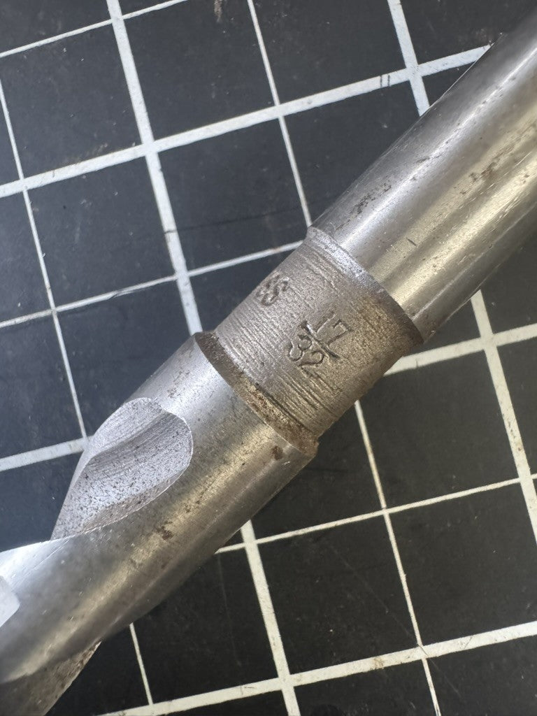 Lot of 11 Nachi HSS Drill Bits – Mixed Sizes – Japan & Singapore