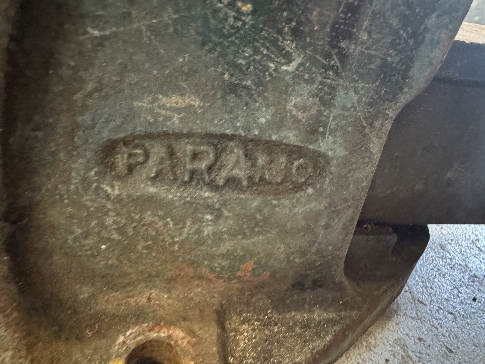 Parano Hi-Duty 5” Jaw Bench Vise – Welded Repair, 50 lbs of Grit