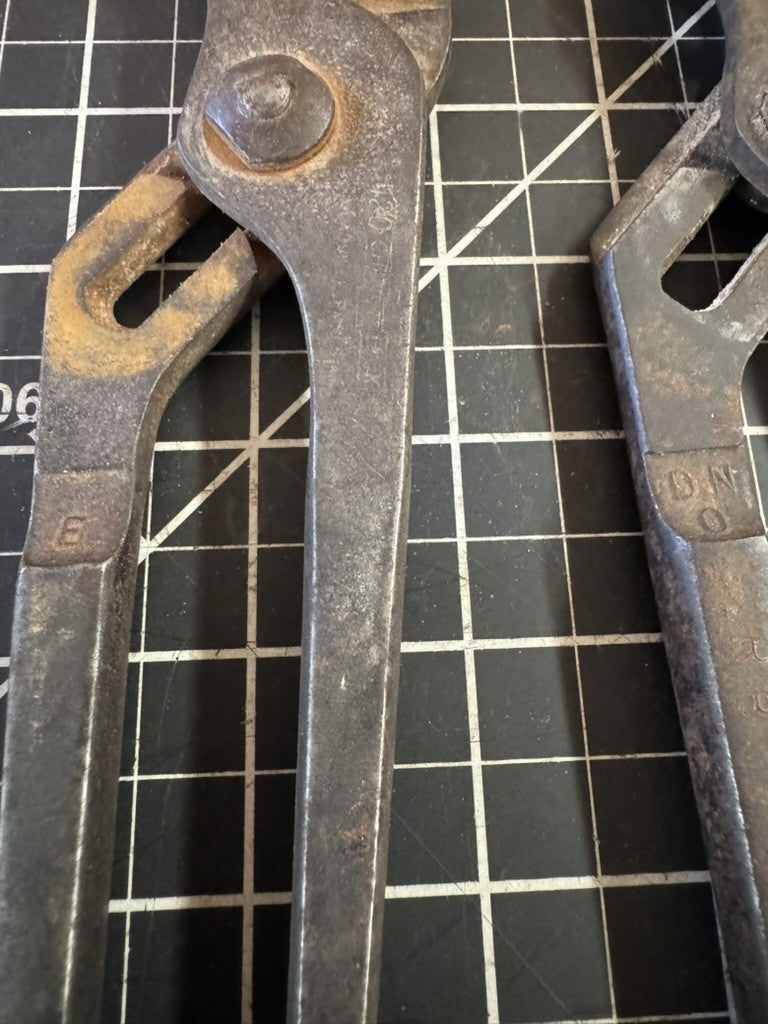 Lot of 2 – Channellock 420 Straight Jaw Tongue & Groove Pliers – 9.5” – USA