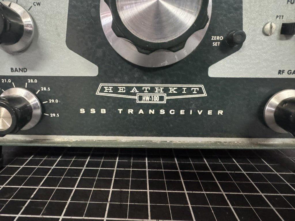 Heathkit HW-100 Vintage Ham Radio Transceiver – Untested
